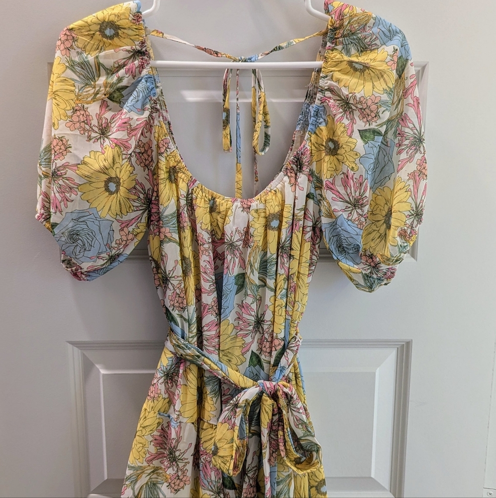 Floral Puff Sleeve Dress